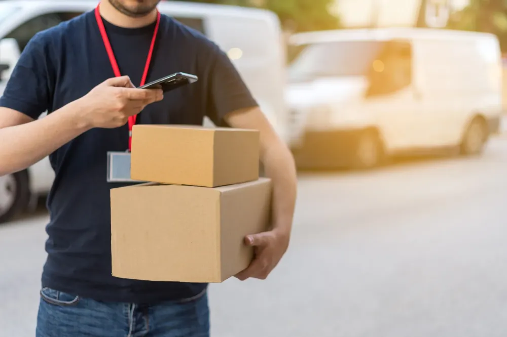 Transport de colis à Brou